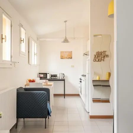 Residence Studio Vita Apartment Bologna