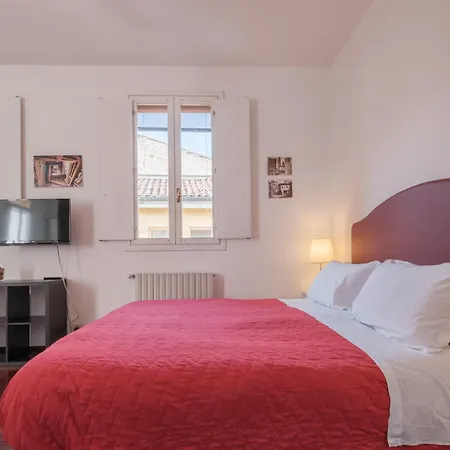 Residence Studio Vita Апартаменты *