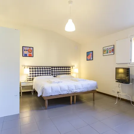 Residence Studio Vita Apartament Bolonia